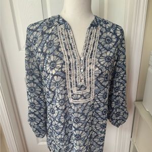 NWOT Multiples blue flowy floral blouse with adjustable sleeves M